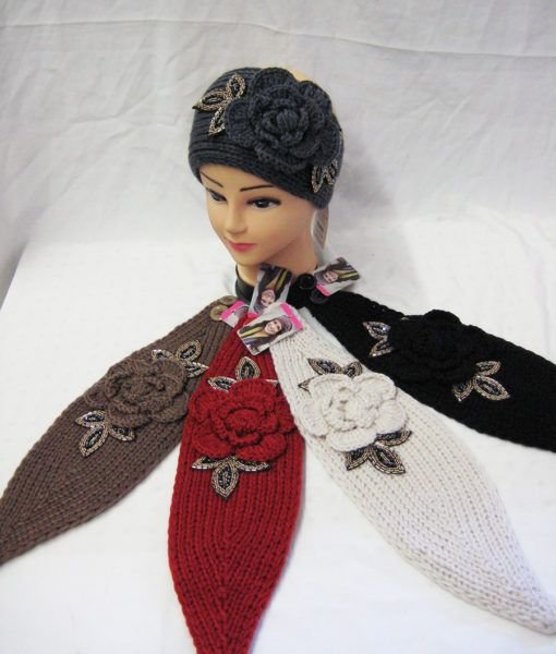316206.jpg Ear Warmer With Knitted Flower