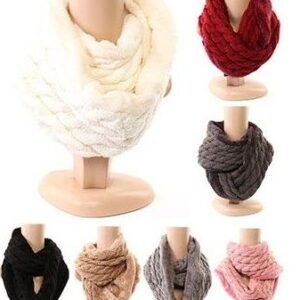 Women's Cable Knit Winter Infinity Scarf