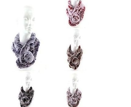 421936.jpg Womans Heavy Plush Winter Pom Pom Scarf