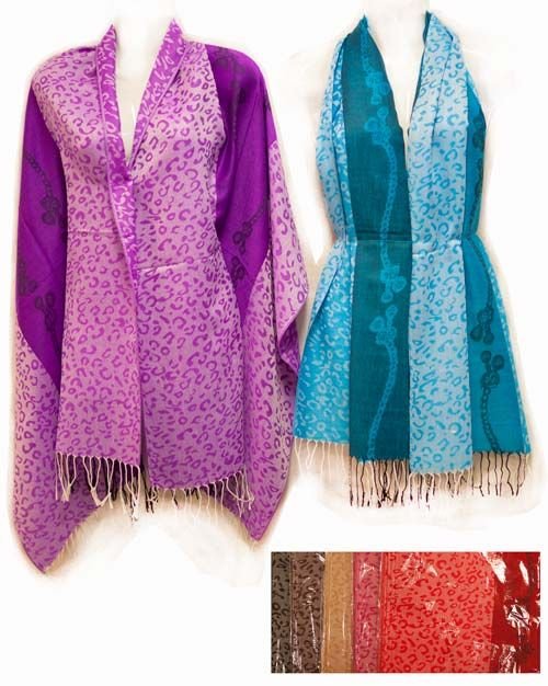 490563.jpg Large Pashmina With Leopard Pattern Assorted