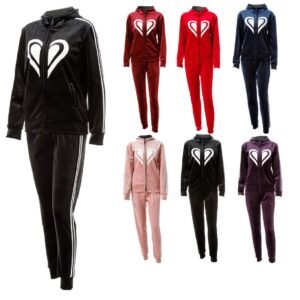 574568.jpg Women's Winter Set Heart Logo