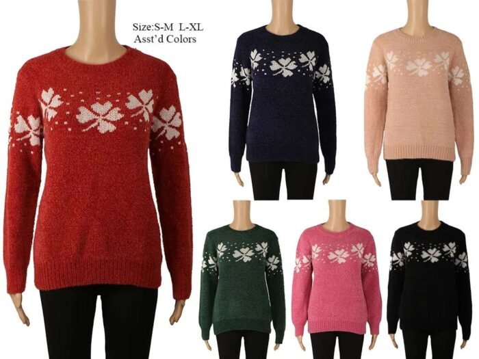 575304.jpg Woman Clover Print Sweater