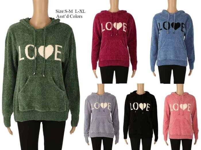 575338.jpg Woman Sweater With Love Print