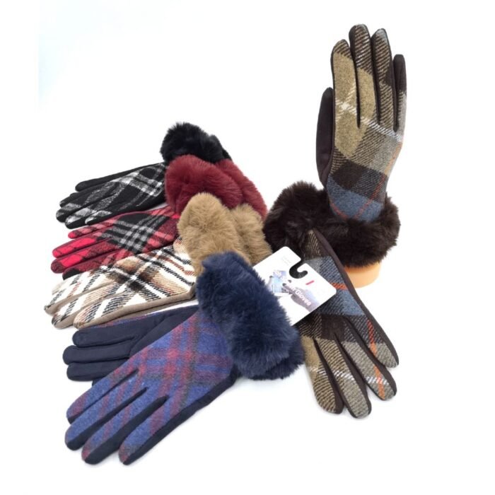 611720_33_vlfs4.jpg Women's Plaid Gloves With Fur